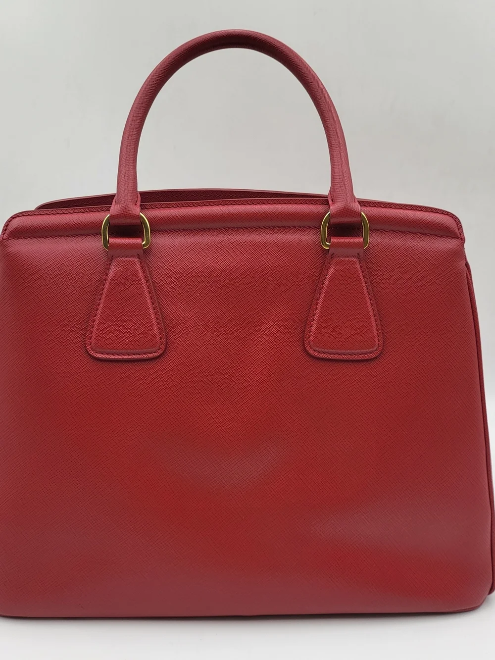 Prada Red Saffiano Parabole Handbag RossoPelle. Authentic w/COA..
